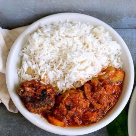 WHITE RICE WITH PLANTAIN SERVED WITH BEEF/CHICKEN ASSORTED MEAT/FISH